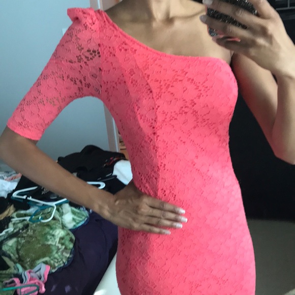 Coral dress size small - Picture 2 of 2